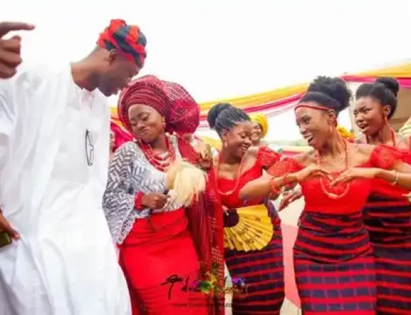 Idoma people in their traditional attire